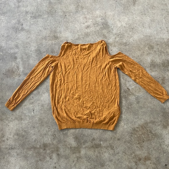 Mango Cold Shoulder knit top - Picture 5 of 8